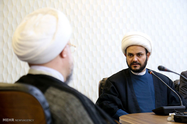 Hezbollah al-Nujaba leader meets with Araki