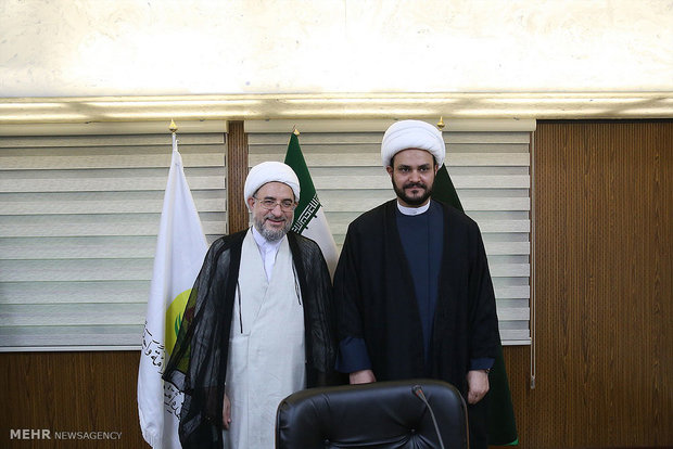 Hezbollah al-Nujaba leader meets with Araki