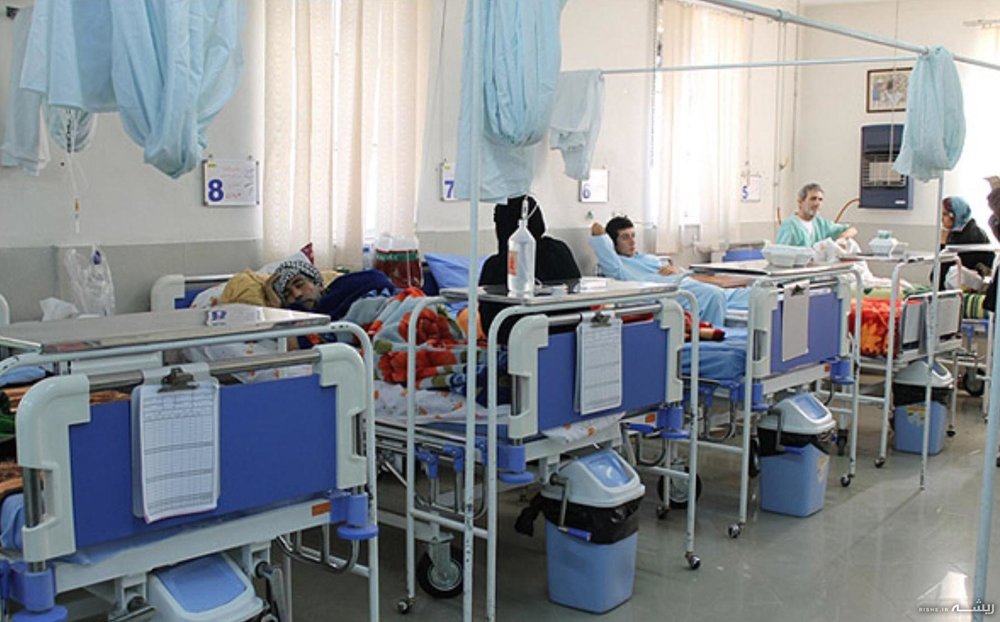 ۵۰درصد تخت های ویژه بیمارستانی برای بیماران کرونایی اشغال شده است