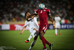 کپی تیم ملی قطر از روی دست ایران/ کی‌روش عامل بازی پنهانی عنابی‌ها!