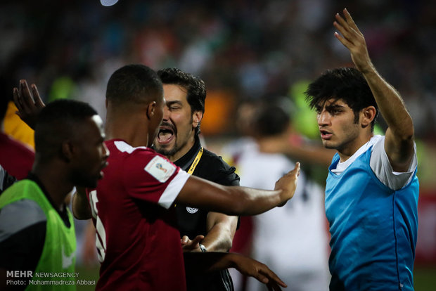 دیدار تیم های ملی فوتبال ایران و قطر