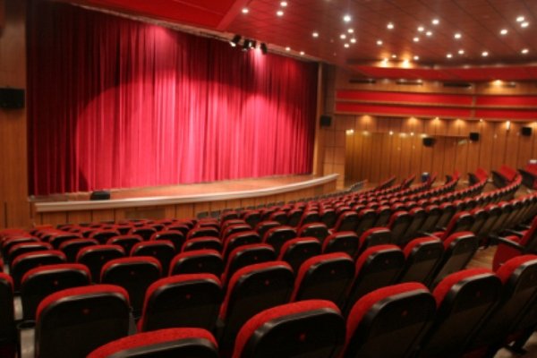 برنامه تعطیلی سینماهای کشور در شب‌های قدر و شهادت حضرت علی(ع)