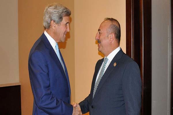 Çavuşoğlu ve Kerry görüştü Çavuşoğlu ve Kerry görüştü