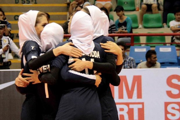 VIDEO: Iranian women v-ballers jump for joy after beating N. Korea