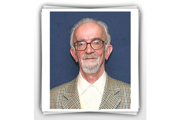 محمود کیانوش درگذشت