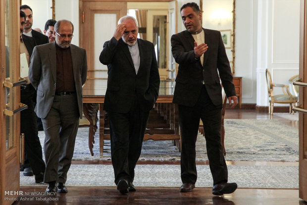 Zarif, Omani interior minister meet in Tehran