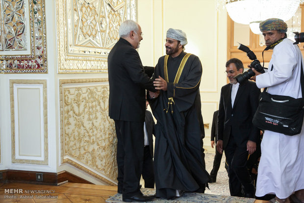 Zarif, Omani interior minister meet in Tehran