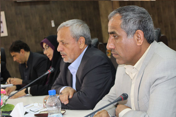 «دیر» قطب تولید گوجه‌فرنگی خارج از فصل کشور است