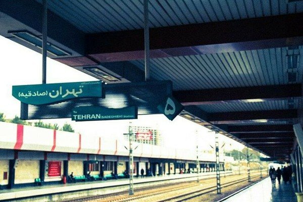 تغییر در برنامه حرکت قطارهای خط ۵ متروی تهران و حومه در روز جمعه