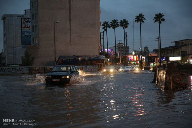 Heavy rain hits northern Iran