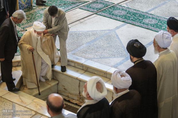 اقامه نماز جمعه تهران