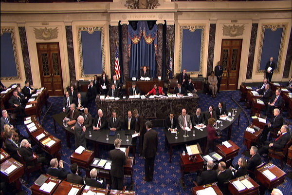 مشروع قانون حظر جديد ضد إيران في مجلس الشيوخ الأميركي