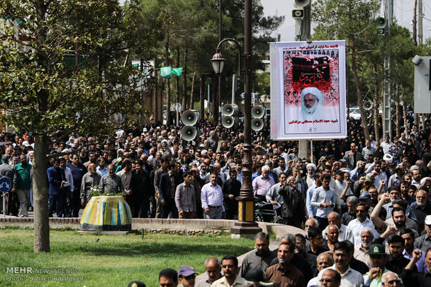 راهپیمایی محکومیت جنایات آل سعود وآل خلیفه در کرمان