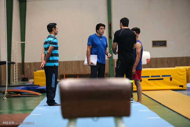 Natl. team of rhythmic gymnastics holds camp in Kish Island