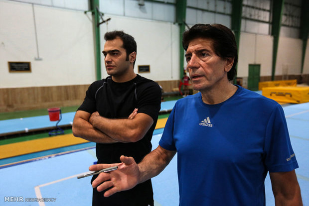 Natl. team of rhythmic gymnastics holds camp in Kish Island