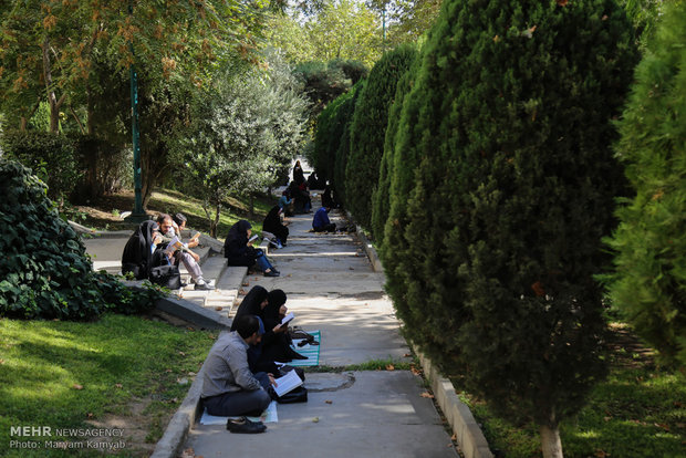 آئین برگزاری دعای عرفه در دانشگاه تهران