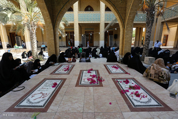 Arafeh pray rituals held across Iran - Kish Island