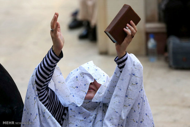 Arafeh pray rituals held across Iran - Kish Island