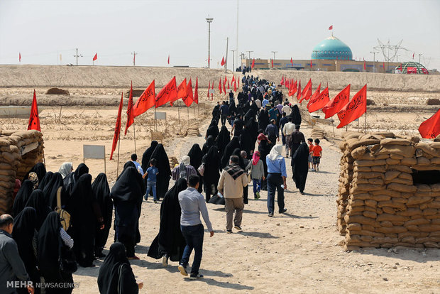 مراسم دعای عرفه در مرز شلمچه