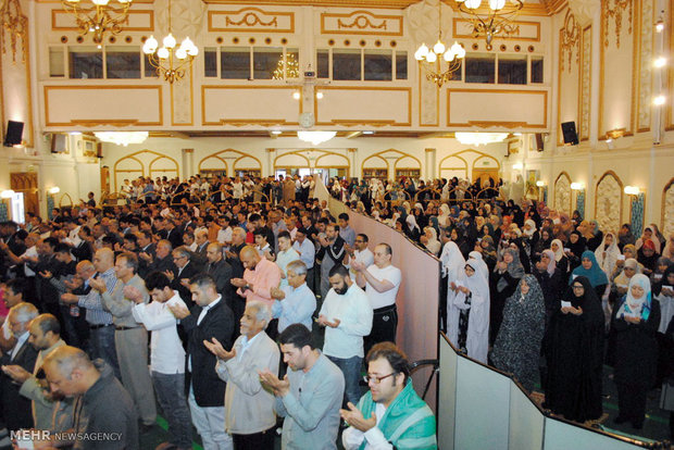 Islamic Centre of England hosts Eid al-Adha prayers