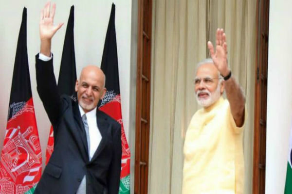 هند یک میلیارد دلار کمک بلاعوض در اختیار افغانستان قرار می‌دهد