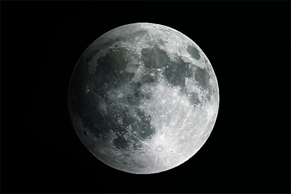 امشب آسمان دچار ماه گرفتگی نیم سایه ای می‌شود