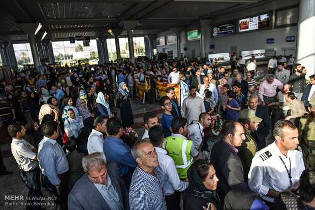 Iran's golden lady returned home