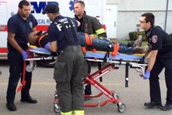 مردی در آمریکا ۸ نفر را به ضرب چاقو زخمی کرد