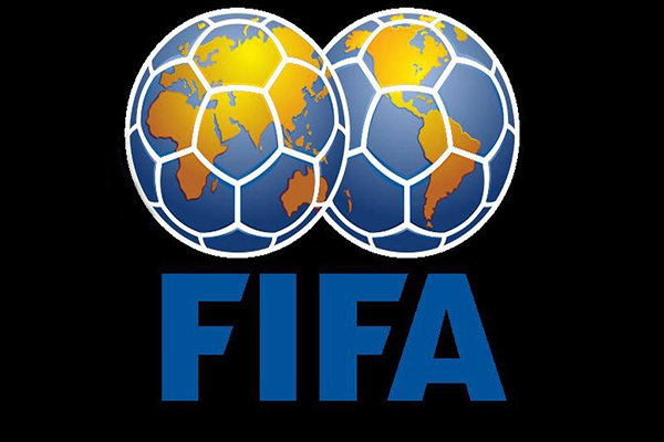 فیفا مقابل وزارت ورزش ایستاده است/ میزبانی جام ملت‌ها؟ محال است