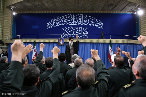 لقاء قادة الحرس الثوري مع قائد الثورة الاسلامية