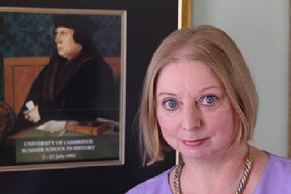 7 آموزه خلاقیت از زبان هیلاری مانتل در دومین سالگرد نبودنش