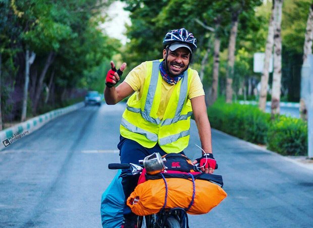 رکاب‌زنی ۱۸۰۰ کیلومتری دوچرخه‌سوار اصفهانی بارویکرد حفظ محیط زیست