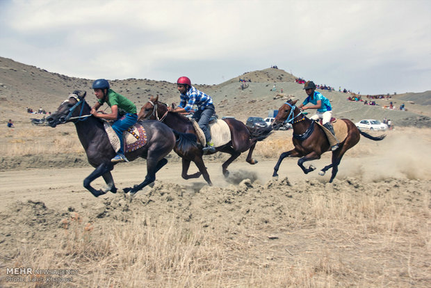 لمس پاییز در گلستان هزار رنگ / از فرهنگ مازنی تا ترکمنی 6