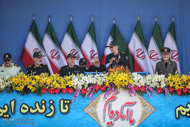 Nationwide parades of Iran's armed forces