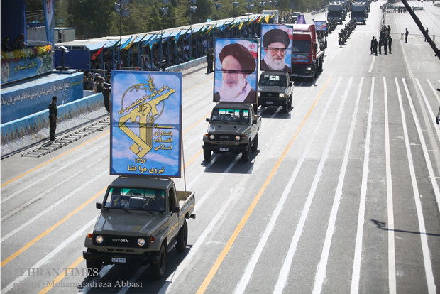 Military parade held in Ahwaz