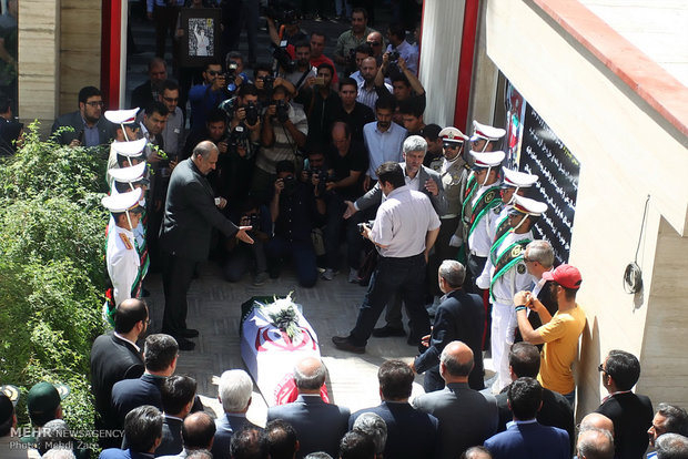 Iranians mourn for para-cyclist dead in Rio 