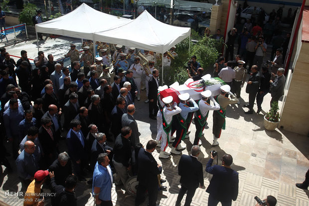 Iranians mourn for para-cyclist dead in Rio 