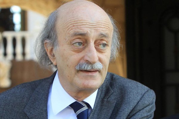 جنبلاط يهنئ الرئيس الايراني المنتخب جنبلاط يهنئ الرئيس الايراني المنتخب