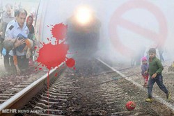 برخورد با قطار، پژو ۴۰۵ را آتش زد/۳ نفر کشته شدند