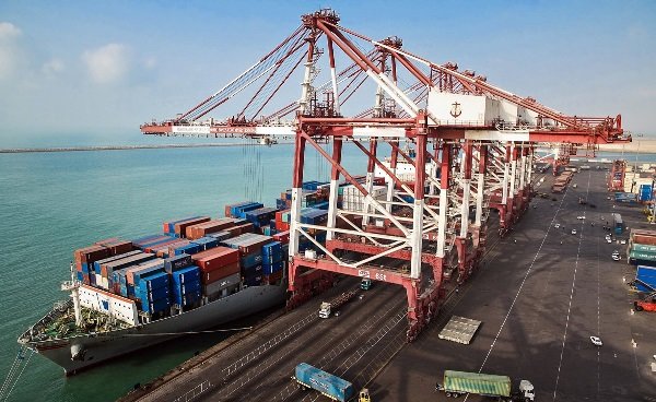 Plenty intl. shipping lines return to Iranian ports