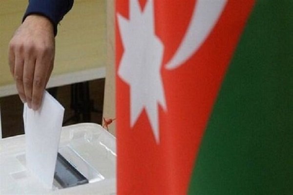 Azerbaycan anayasa değişikliği için sandık başında