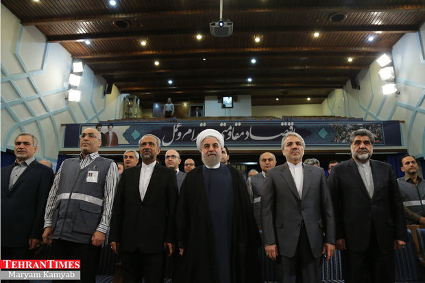 Rouhani addresses national census personnel