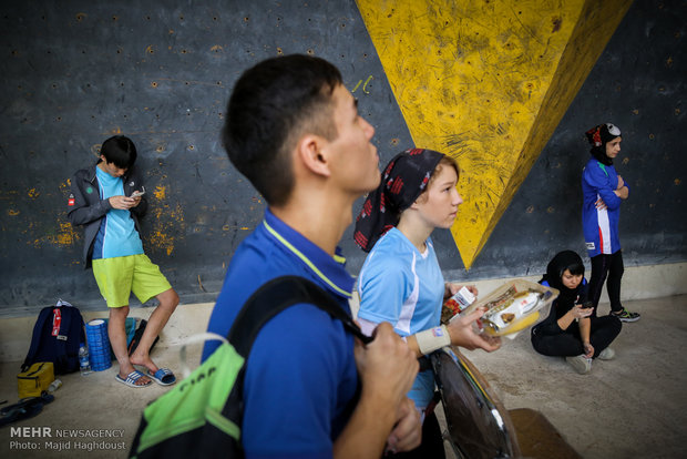 Asian rock climbing competitions