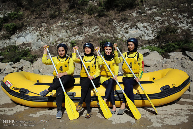 Rafting competitions in Haraz River
