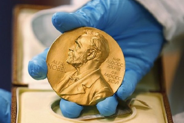 انتشار محرمانه‌های ۵۰ ساله نوبل ادبیات/ فهرست رقبای نوبل ۱۹۶۶