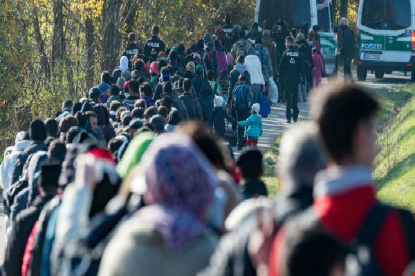پناهجویان افغانستانی در آلمان به کشور خود باز می گردند