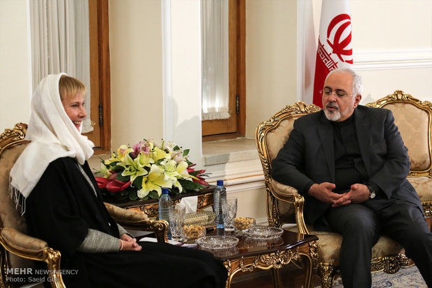 Ambassadors present credentials to Zarif 