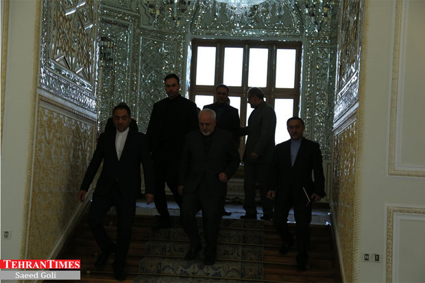 Swedish, Sierra Leonean ambassadors submit credentials to Zarif