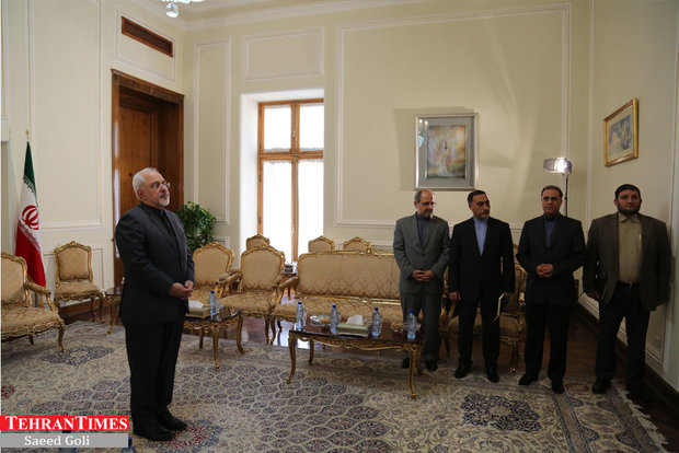 Swedish, Sierra Leonean ambassadors submit credentials to Zarif