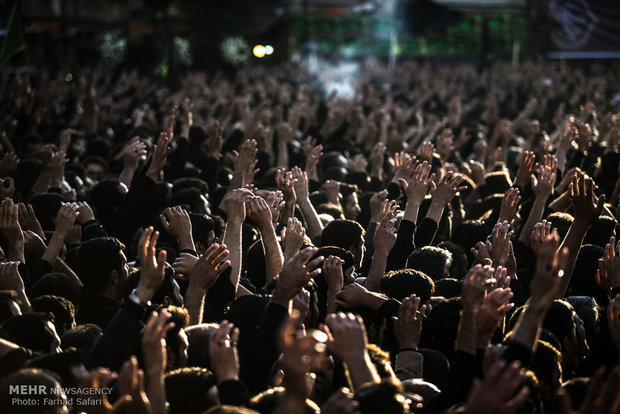 Muharram mourning at Zanjan Grand Husseiniyeh 